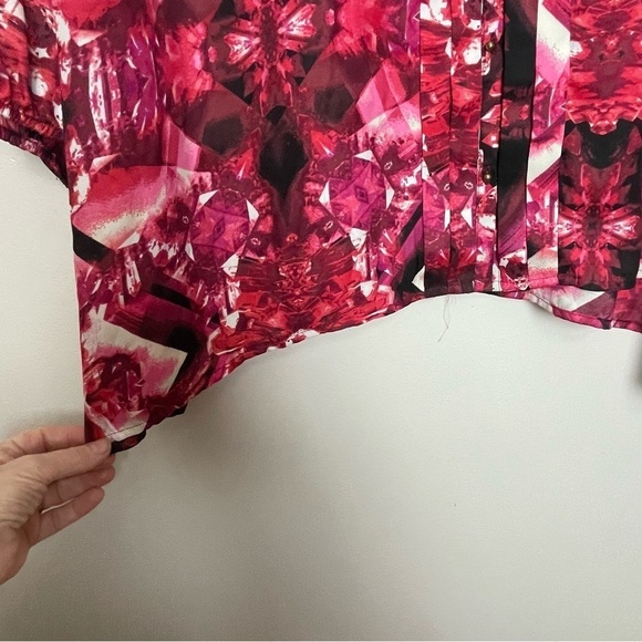 LYS Button-Down Blouse 3X Pink/Red/White/Black – Accordion Front, 3/4 Sleeves - Picture 5 of 12